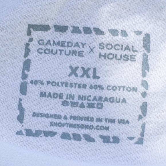 Iowa Hawkeyes T-Shirt, Size XXL, NWOT - Picture 3 of 3